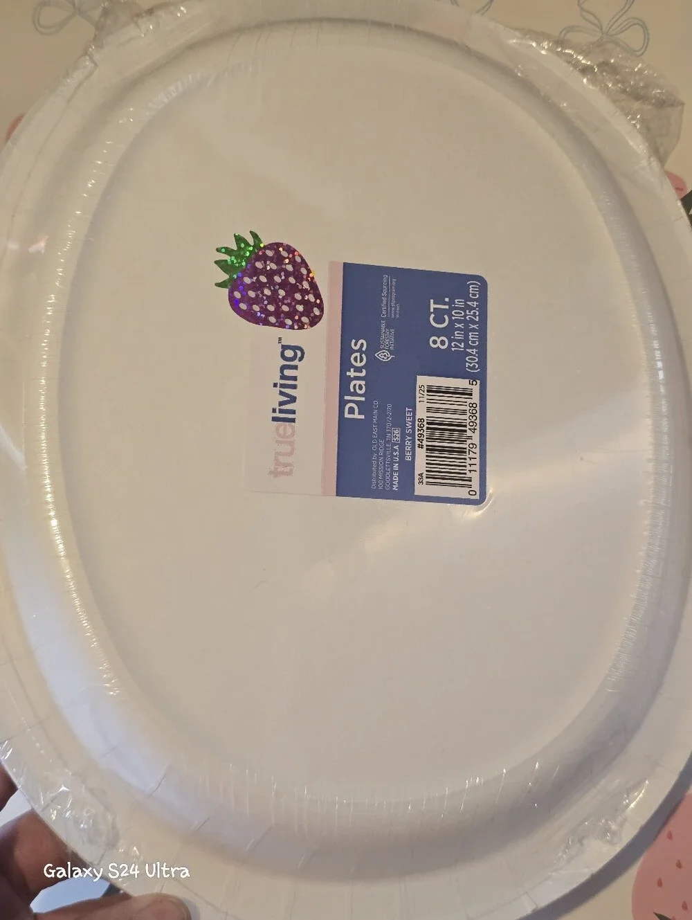 Cherry & Strawberry Decor Disposable Paper Plates 2pks Of 8ct (16 Total) NEW